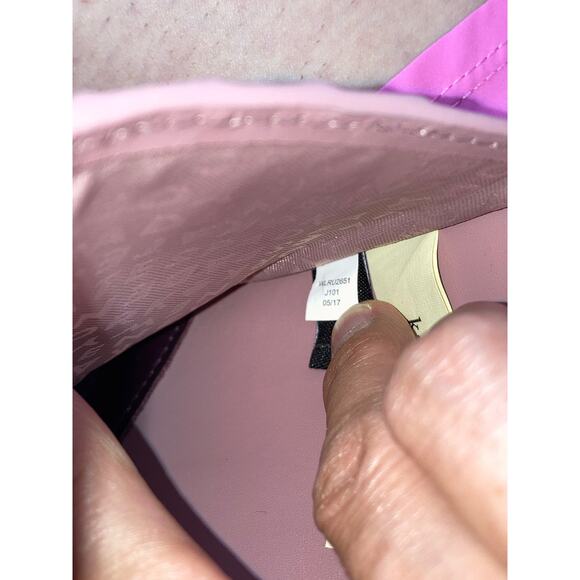 KATE SPADE, SMALL PLUM SMOOTH LEATHER CROSSBODY BAG - Picture 12 of 14